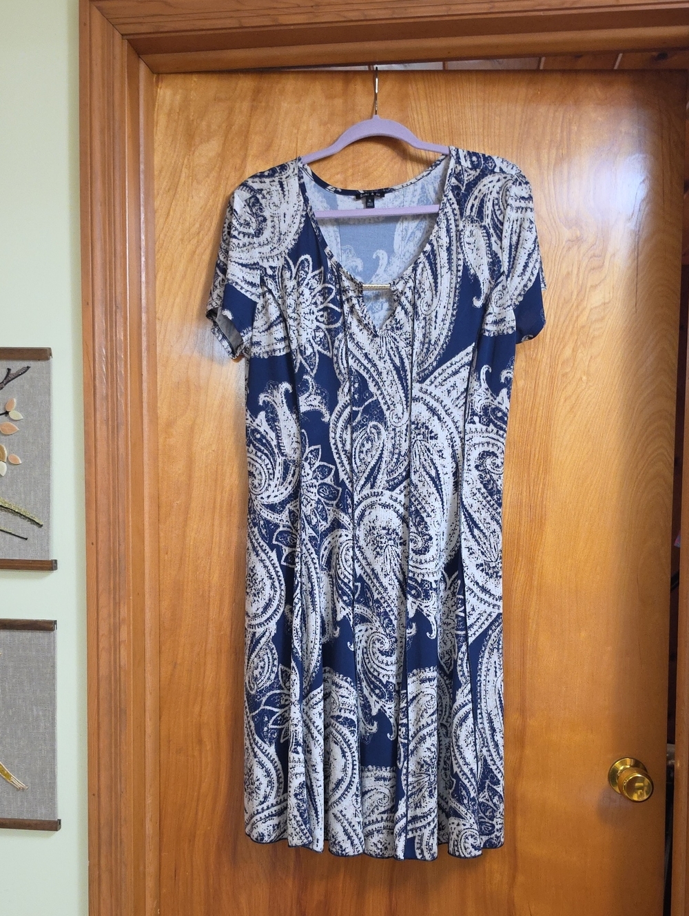 Sami & Jo Navy and White Paisley V-Neck Midi Dress